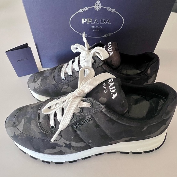 **PRADA** CALZATURE DONNA CAMOUFLAGE SNEAKER! NIB WITH RECEIPT Size 39 - Picture 3 of 7